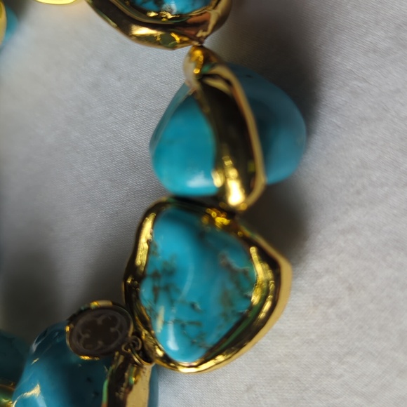 Turquoise bezel nugget bracelet - Picture 3 of 3